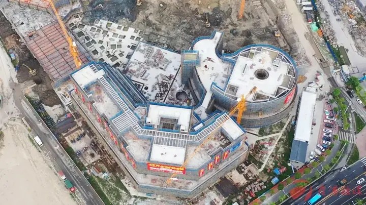 霞浦千鮮美食城項目1、2號樓主體已封頂