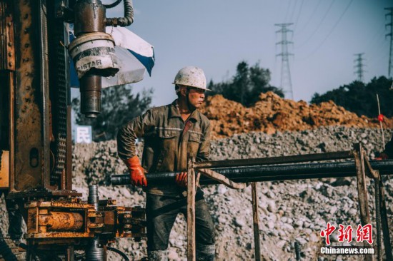 �������£��ߜ�?z��)����µġ������ߡ?/></a><div><a href=